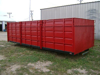 20 Foot Long Grain Bed with Steel Floor, Comes with Hoist.