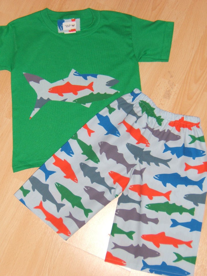 BIG APPLIQUE SHARK + BOARD SHORTS IN MINI BODEN FABRIC