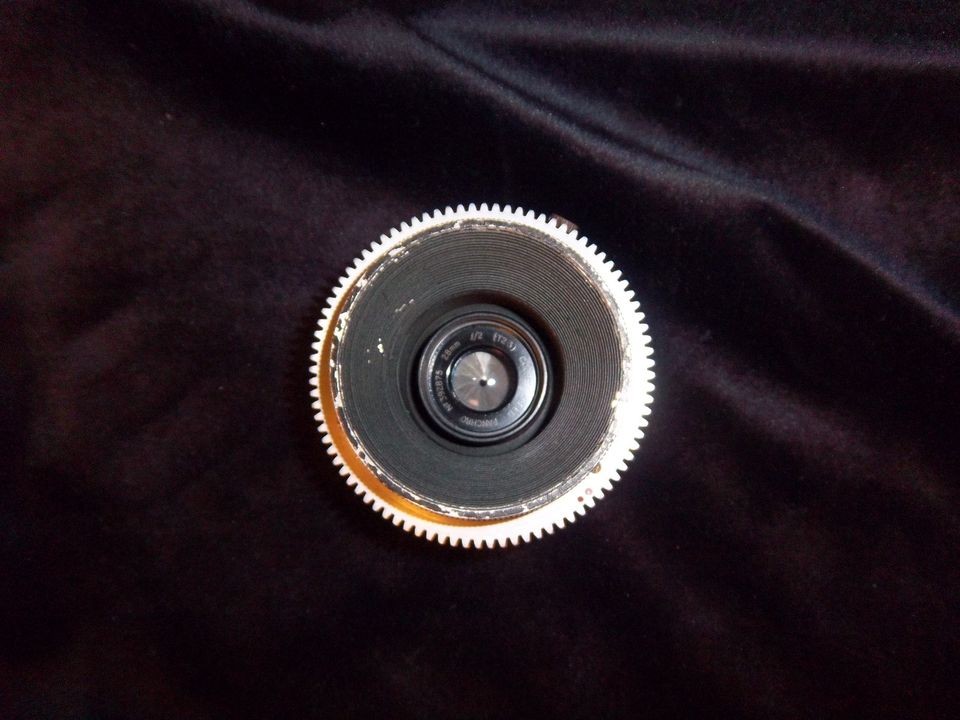 Cooke Speed Panchro 28mm f/2 (T2 3) Used. Mitchell 35 Standard Mount