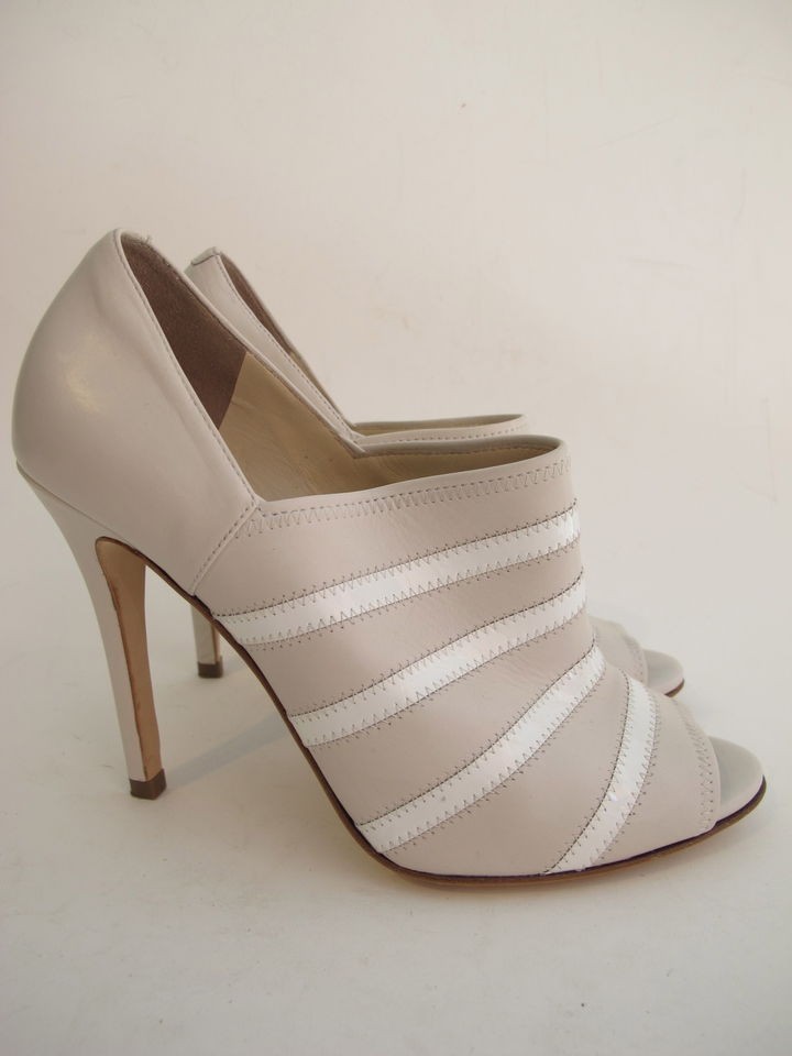 AUTHENTIC Camilla Skovgaard Peep Toe White Striped Bootie Heels Size 