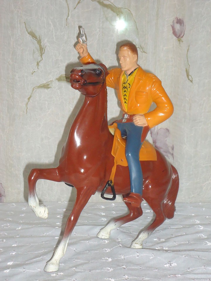 1950s Hartland Plastic Cheyenne Clint Walker, Horse & Saddle