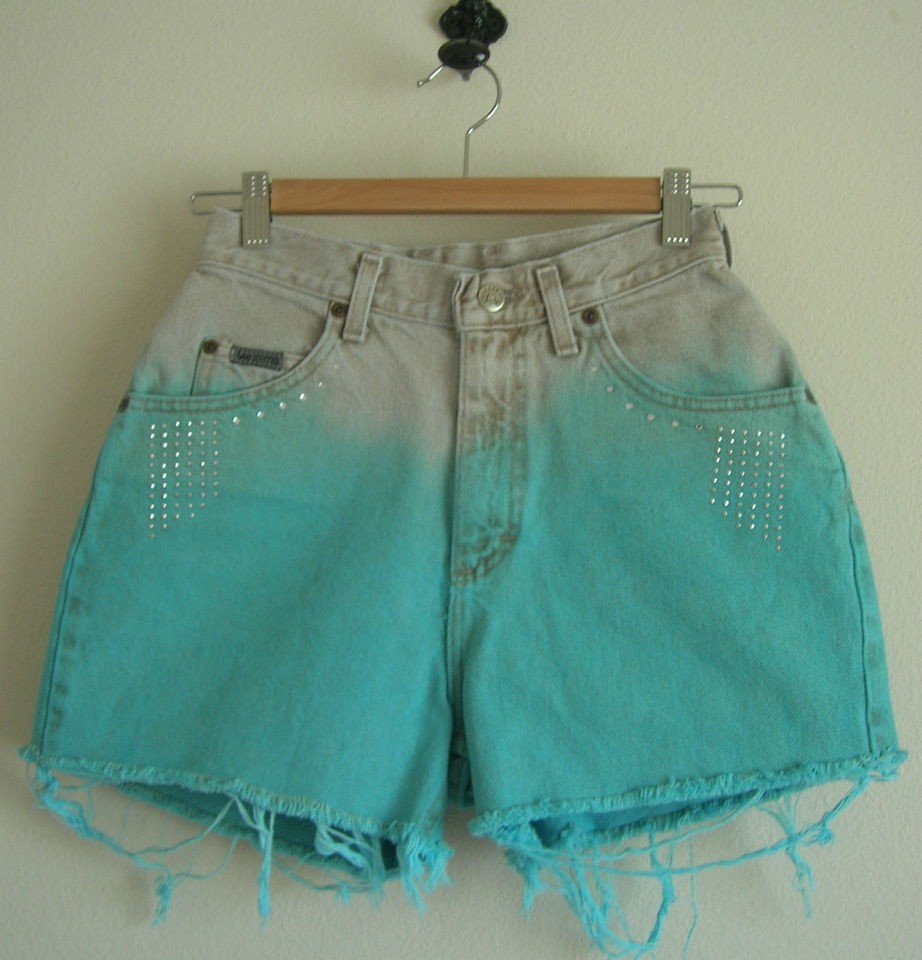 VTG HIGH WAIST DENIM CUT OFF SHORT OMBRE DIP DYE RHINESTONE STUD 