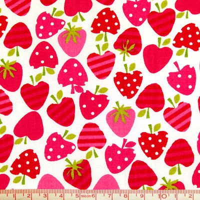   DOT SPOT STRAWBERRY in WHITE 100% COTTON FABRIC A52 p FAT QUARTER