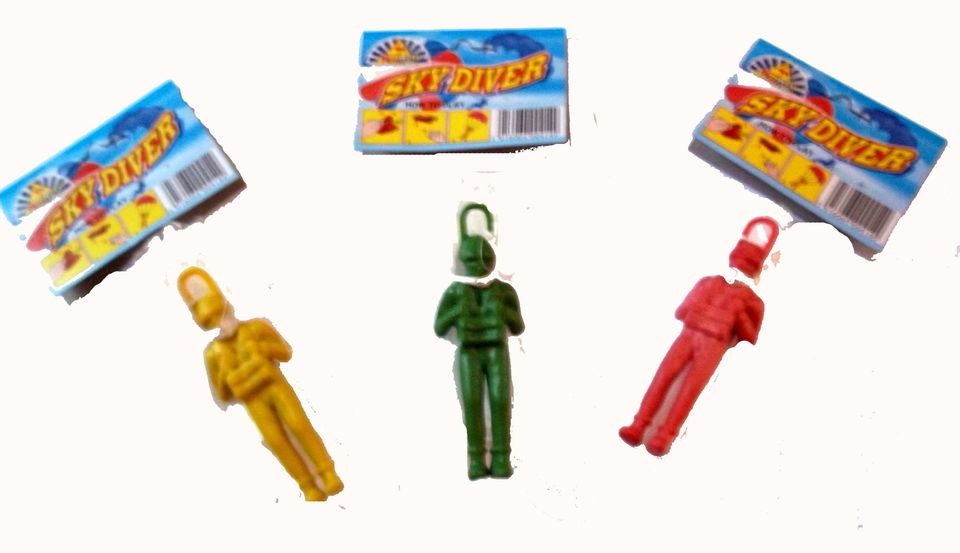 PARACHUTIST/SKY DIVER/PARACHUTE MAN   DISCOUNTS   PARTY BAG FILLER TOY 