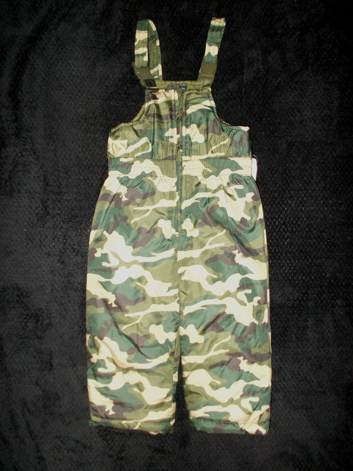   /girl Sz 2T & 3T Camo Snowsuit/ Ski Suit bib style adjustable straps