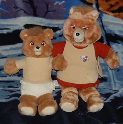 WORLDS OF WONDER TALKING TEDDY RUXPIN W TEDDY RUXPIN BABY PLUSH DOLLS