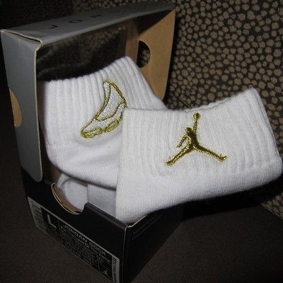 white and gold jordan socks