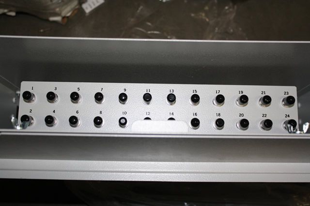 Pass Seymour 24 Port Fiber Optic Splice Tray Patch Panel Enclosure 