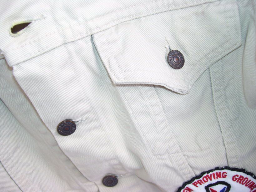 Mens Vintage Beige Levis Aberdeen Proving Ground Jacket