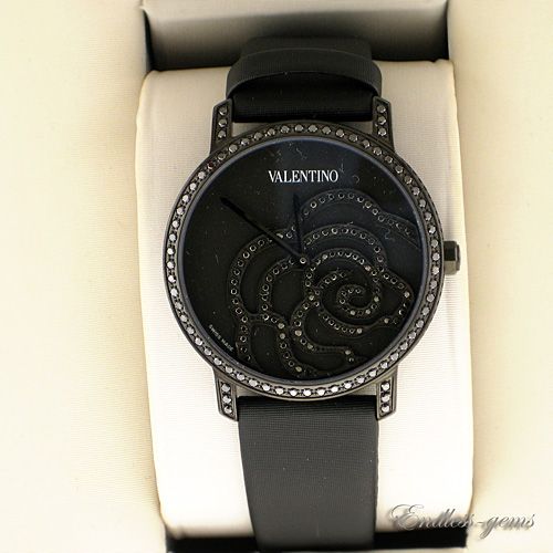 Valentino Womens V41SBQ6709SSA09 Rose Black Diamond Bezel Leather 