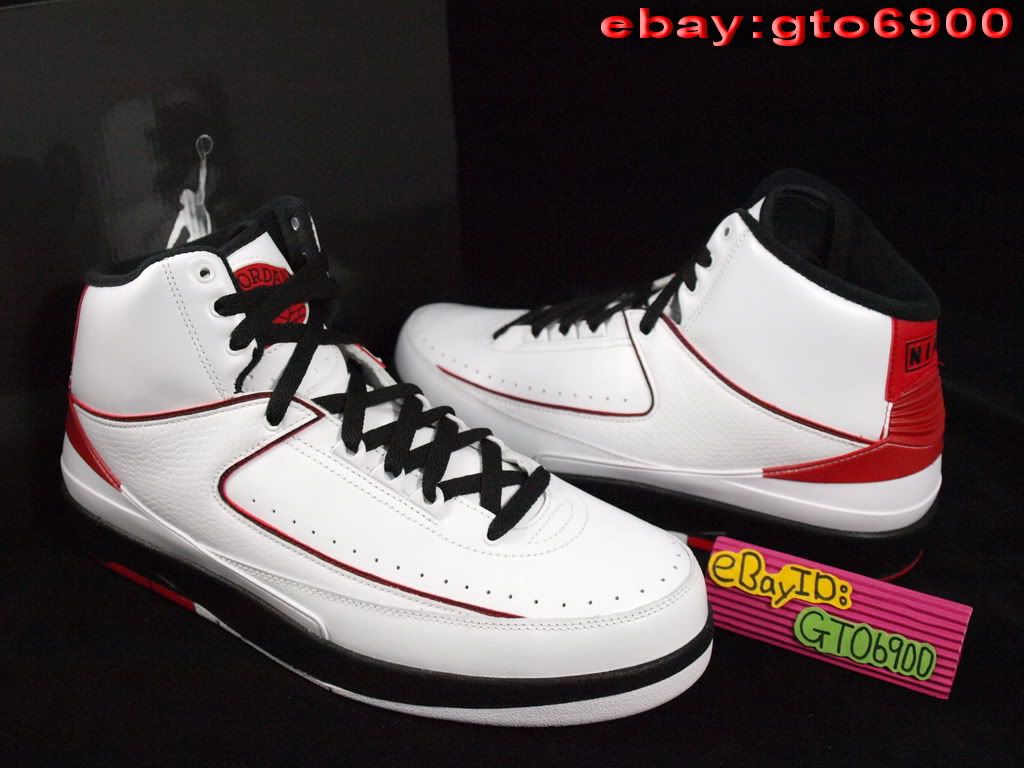 2010 Nike Air Jordan II 2 Retro QF White Black Red Basketba 395709 101 