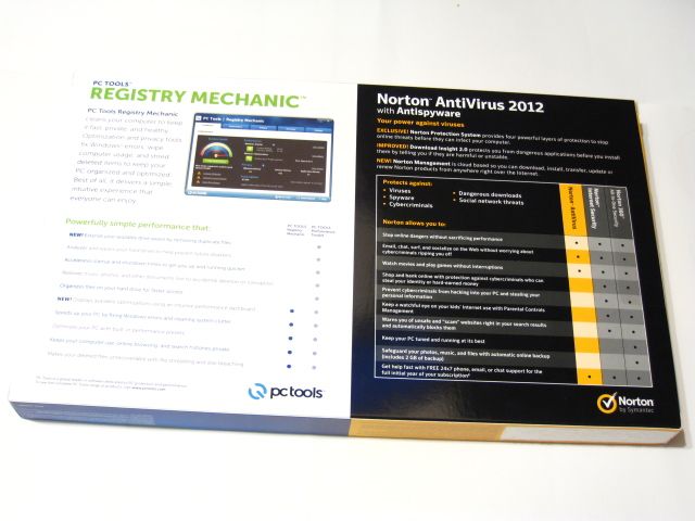 SYMANTEC NORTON ANTIVIRUS 2012 w/ANTISPYWARE 3 PCs + PC TOOLS REGISTRY 