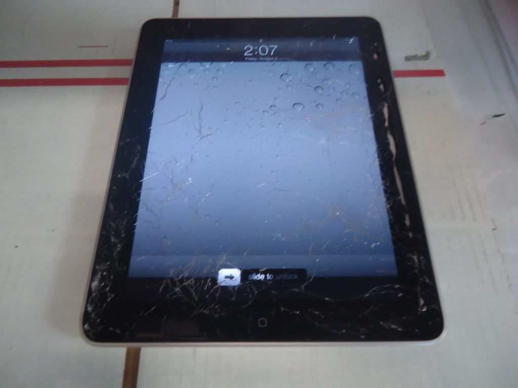 Apple iPad First Generation MB294LL A 64GB WiFi Tablet