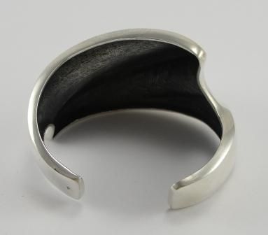 Artisan Sterling Silver Cuff Bracelet 6 1 2 by 1 3 4