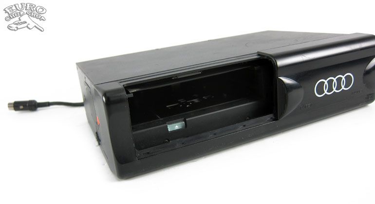 CD Changer Audi A4 A6 A8 S4 S6 S8 RS6 Allroad 97 05 4D0