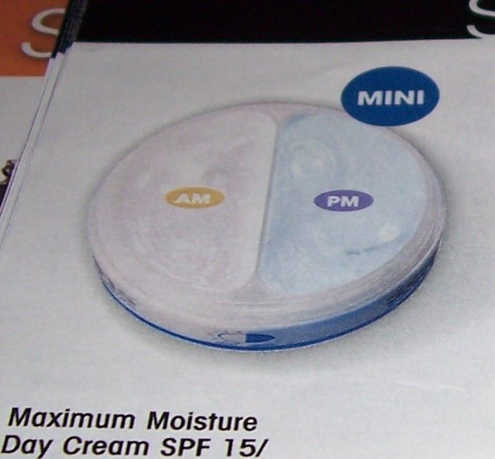 Avon Solutions Maximum Moisture Day Night CRM Mini