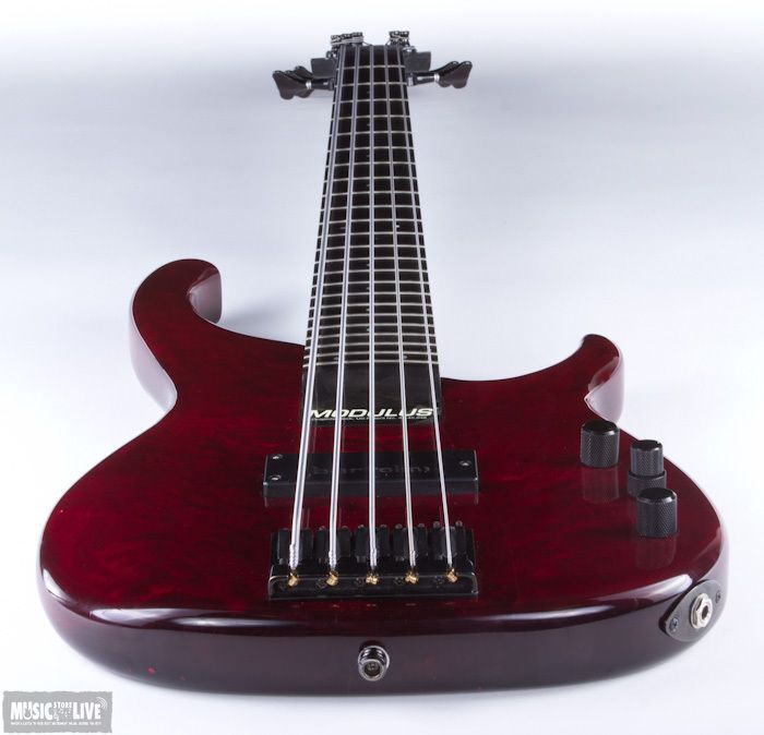 MODULUS Q5 BASS   QUANTUM 5 STRING BASS  MAPLE TOP   BARTOLINI PICKUP 