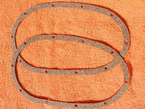 genuine CORK CHAINCASE GASKETS BSA C15 B44 B50 B25 TRIUMPH T25 made 