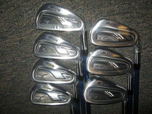 Mizuno JPX 800 Pro 4 PW Project X Grap 5.5 +1/2,+3/4,+1   NEW   Close 