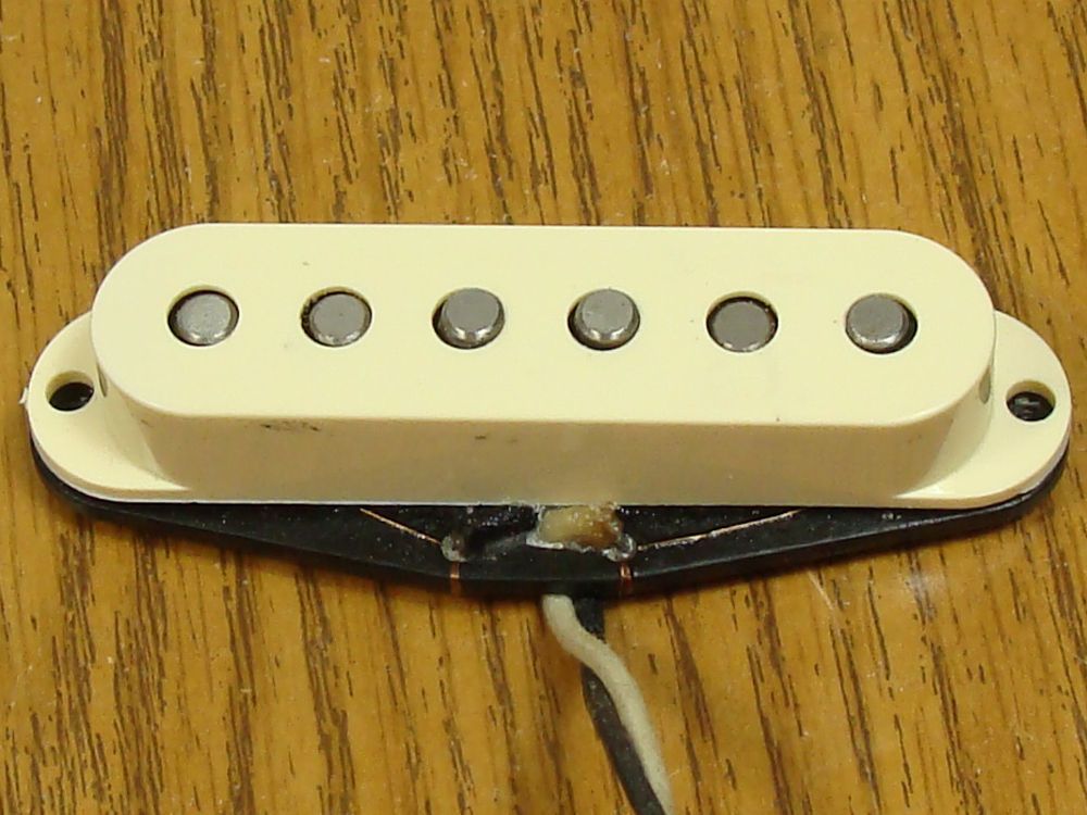 American Vintage 57 RI Fender Strat PICKUP Guitar USA 1957 Reissue 