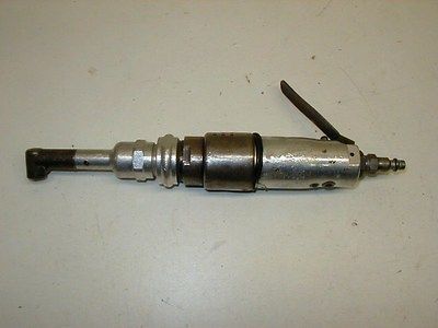 United Air Tool 90 Degree 14 28 Snake Drill Motor 2700 RPMs Model SD2 