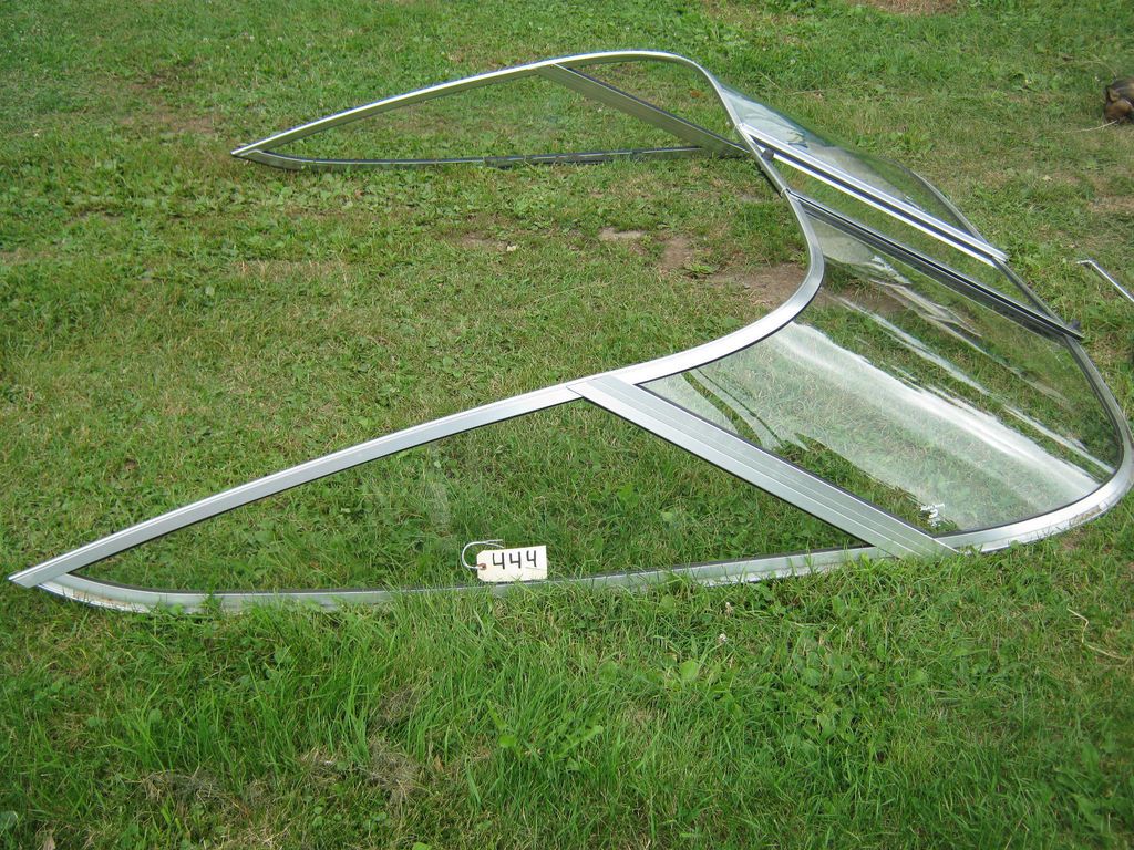 2005 240 250 larson glastron windshield lot 444 time left