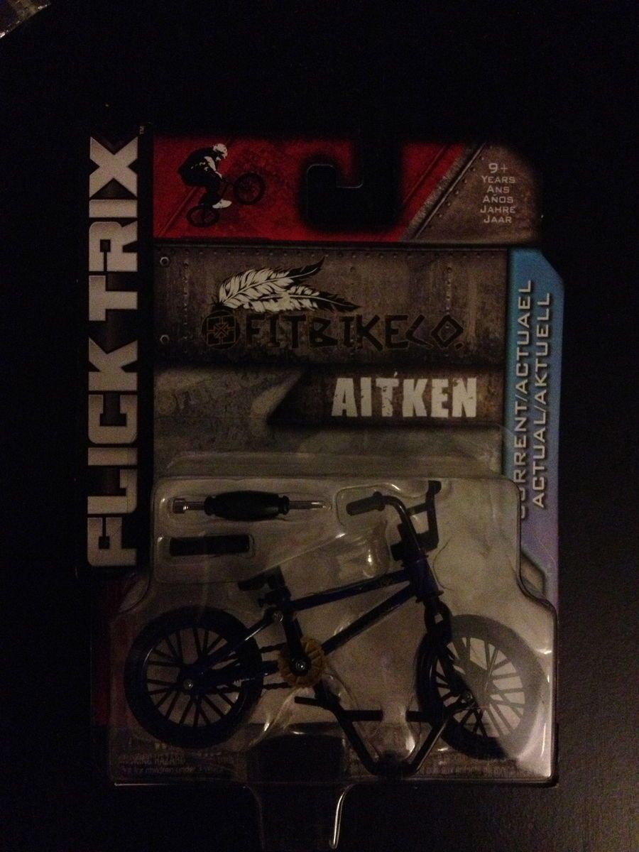 Flick Trix FITBIKECO. Aitken BMX Bike Blue & Black   NIB