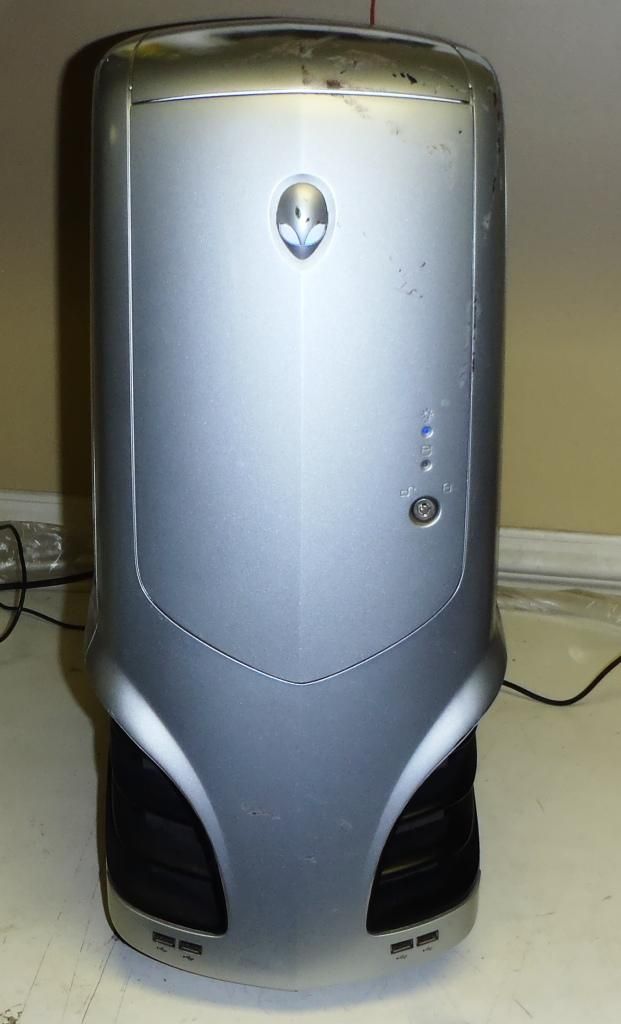 Alienware Desktop PC 3 0GHz Pentium 4 512MB PNY 7600GS 1GB RAM Area 51 