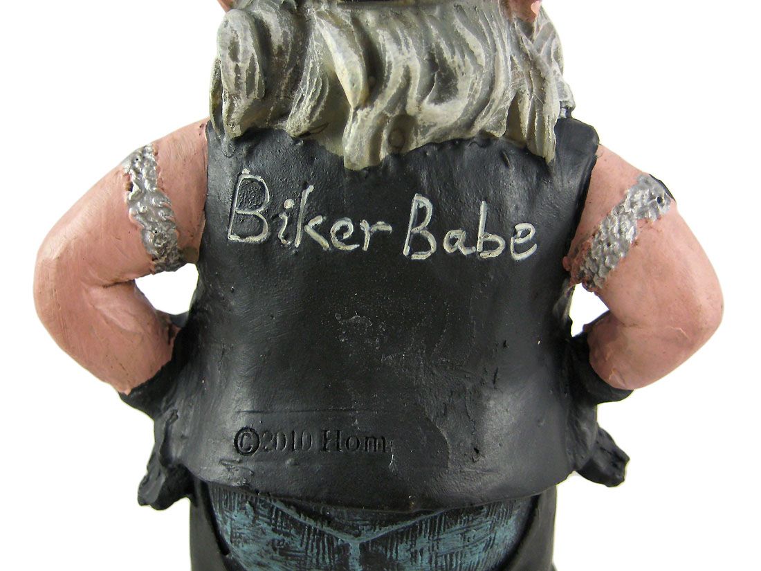 HS32_mini_biker_babe_gnome_statue_5V