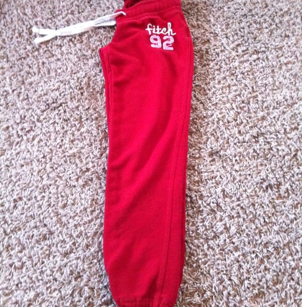 Girls Abercrombie Capri sweat Pants Size M Dark Red