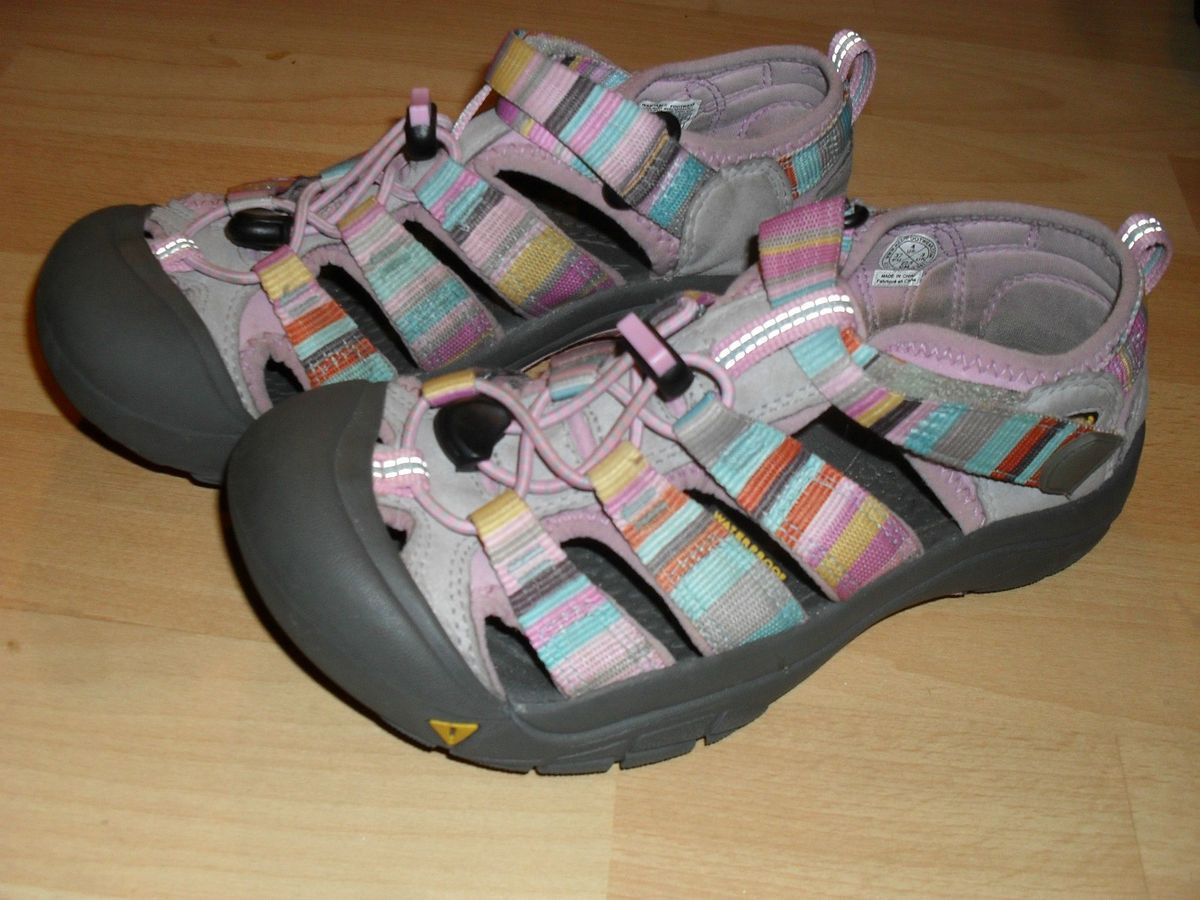 Girls Keen Striped Hiking Sandals Shoes Size 4 Youth Medium Width 