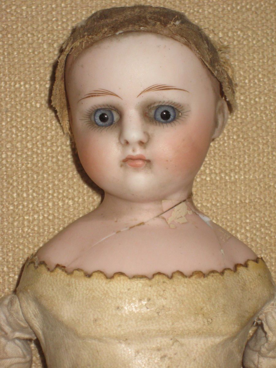 Belton Type Fashion Doll Needs Repair