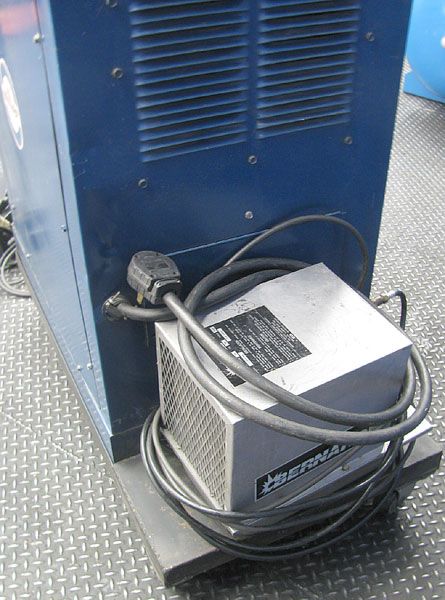   AC DC Gas Tungsten Arc Welder 320A BP w Bernard Cooling System