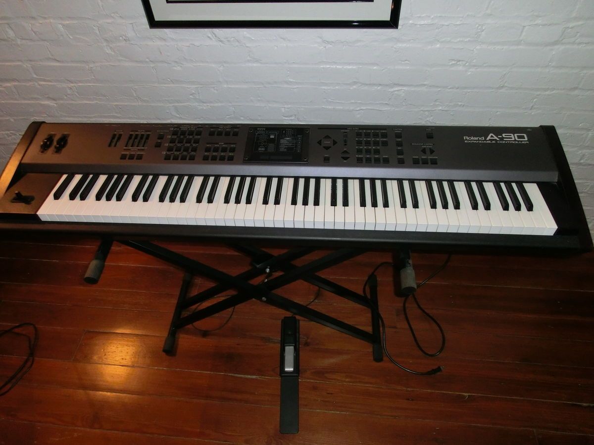   90EX Keyboard with ve RD1 Piano Expansion Board Pedal and Stand