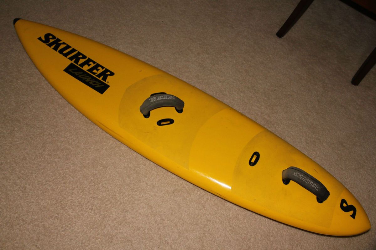   skurfer launch surfboard, good condition, wake surf board surfboard