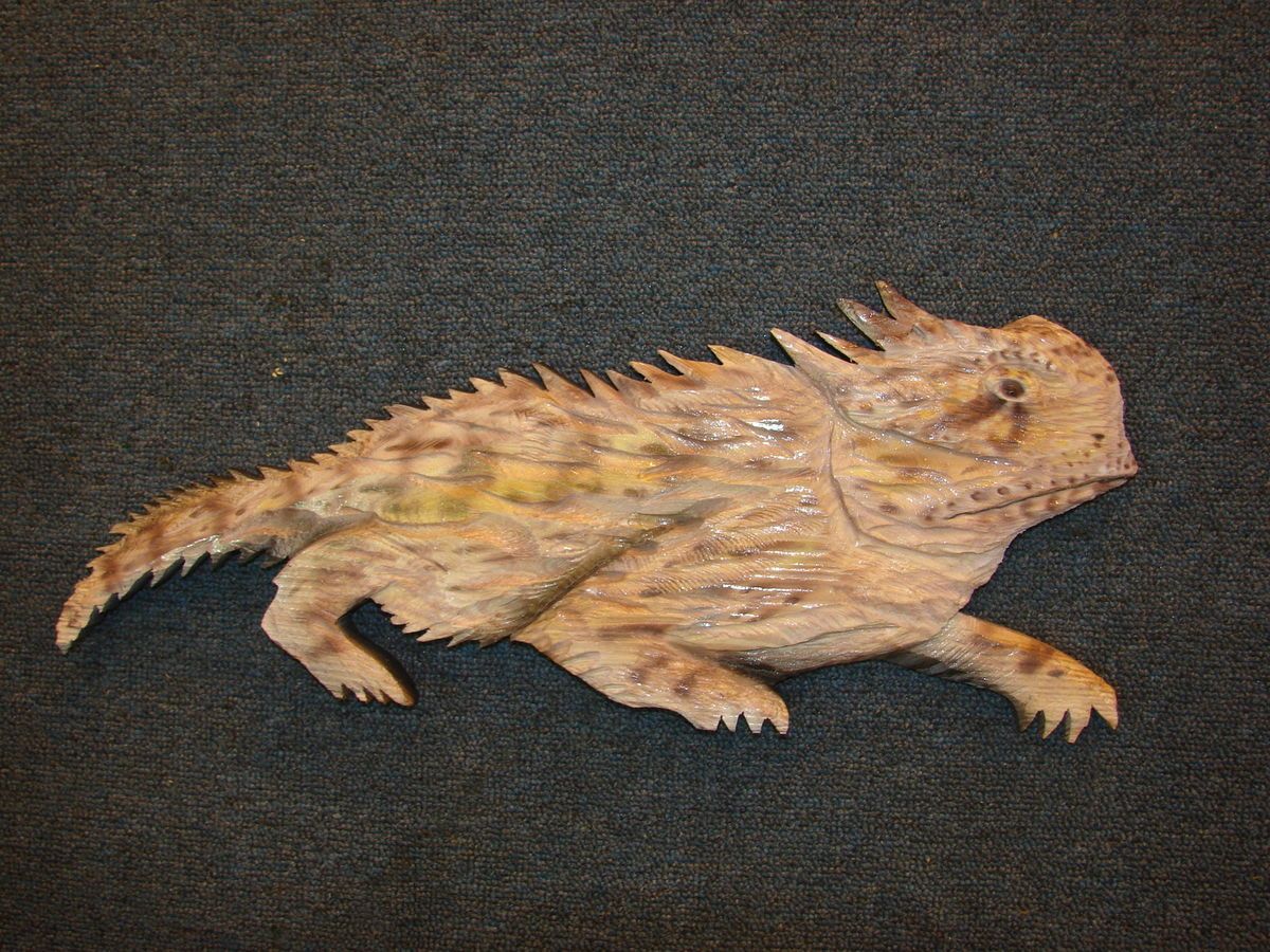 Chainsaw Carving Texas Horned Toad Carved TCU Frogs Lizzard Wall Mount 