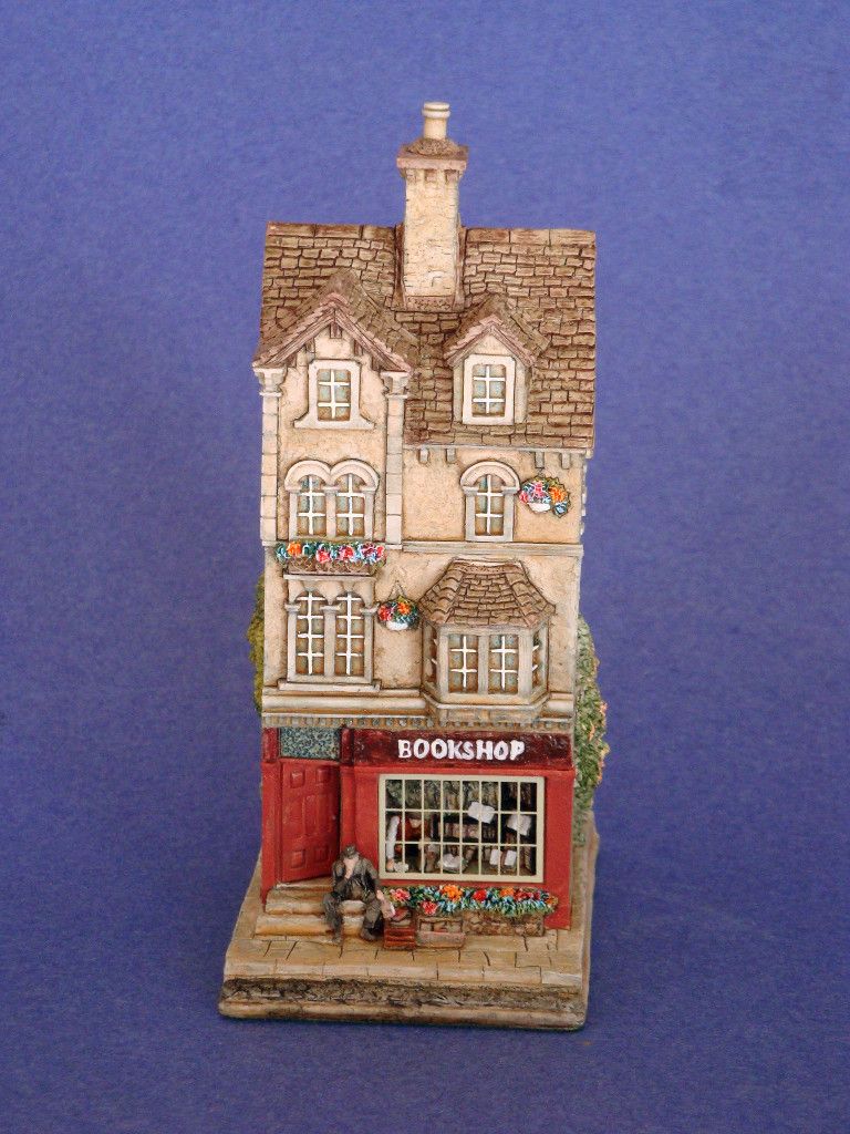  Lilliput Lane Bookshop