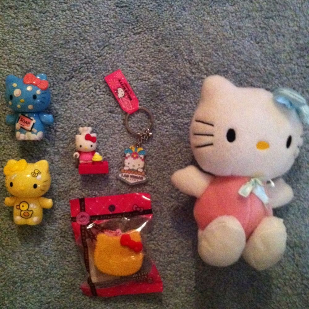 Hello Kitty RARE Lot Plush Las Vegas Key Chain Figures and Legos Japan 