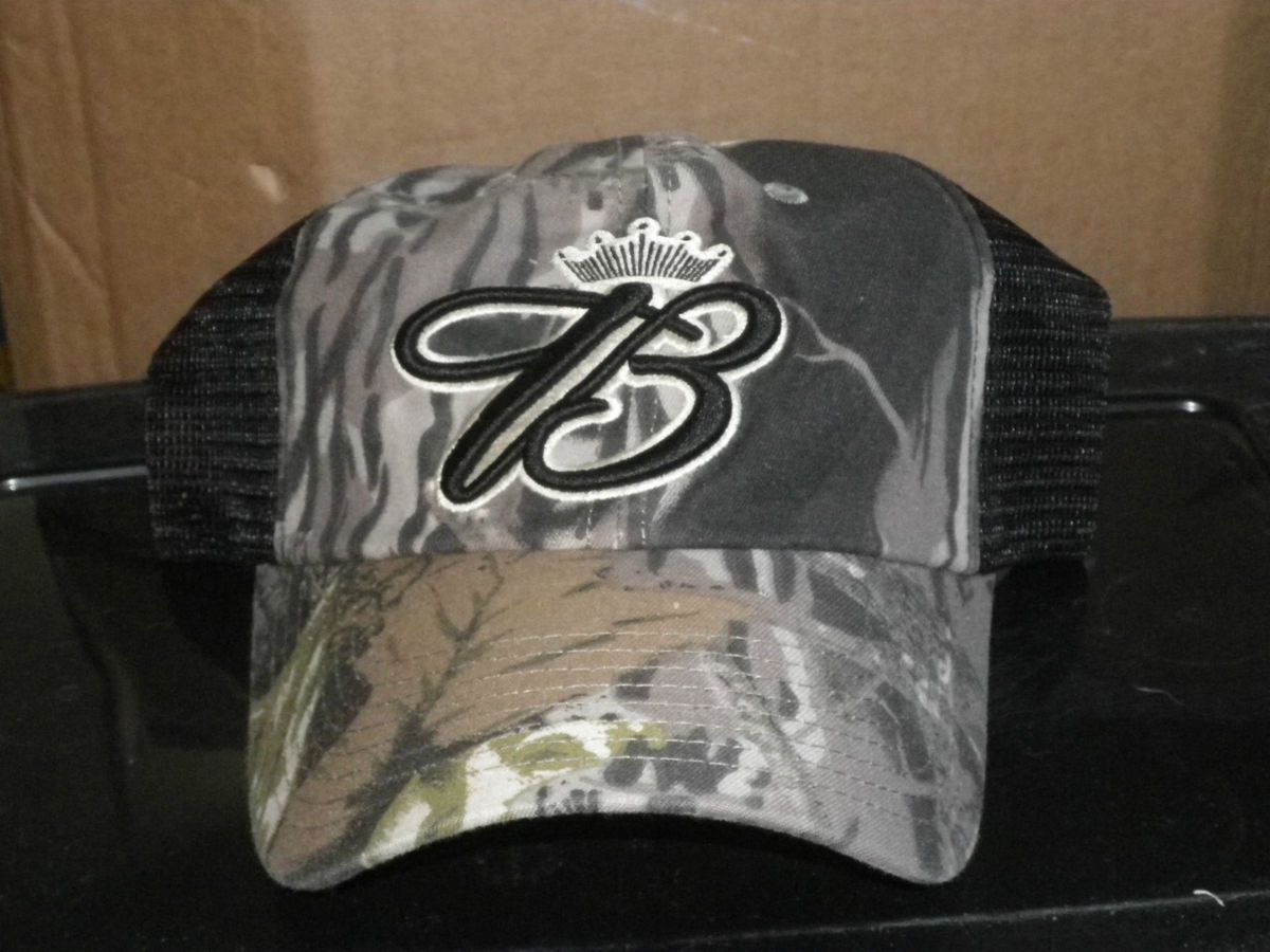 BUDWEISER CROSSHAIR MESH CAMO TRUCKER HAT CAP NEW RARE ADJUSTABLE