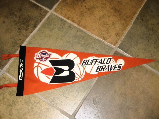  Buffalo Braves Pennant Unusual