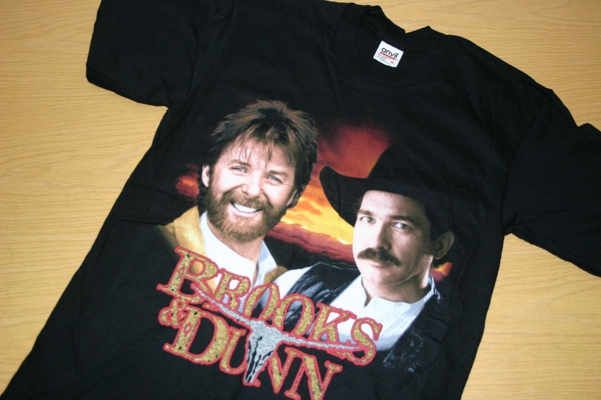 New Brooks Dunn Waiting on Sundown Concert Tour T Shirt M Country 