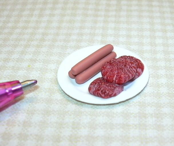 Adinolfi Raw Burgers Hotdogs on Plate Dollhouse Mini