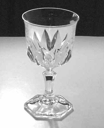 Cristal dArques/Durand CHAUMONT Cut Crystal Cordial Goblets Set