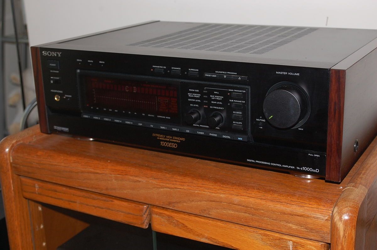 Sony TA E1000ESD Pre Amplifier Digital Processor ES