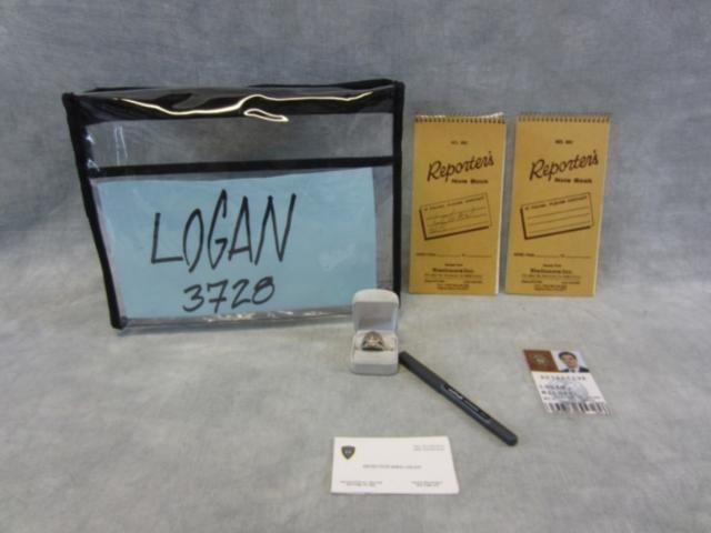  Criminal Intent DET Mike Logan Chris Noth Collectible Prop Set