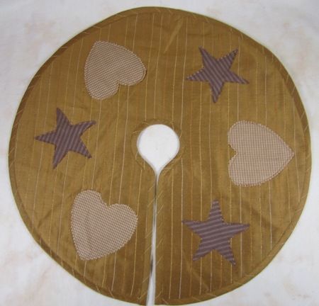 Country Hearts Stars Gold Mini Christmas Tree Skirt 21 In