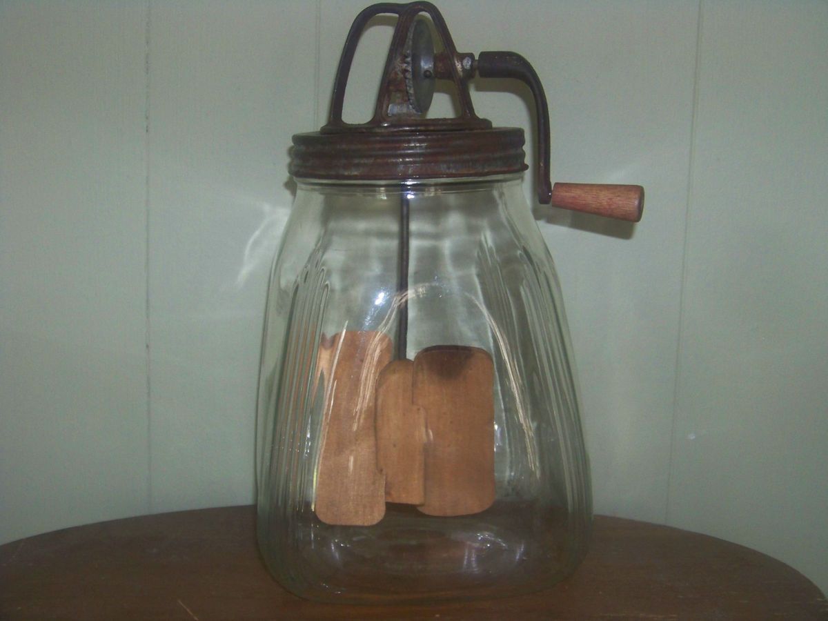 Antique Butter Churn 4 Qt with Wood Paddle