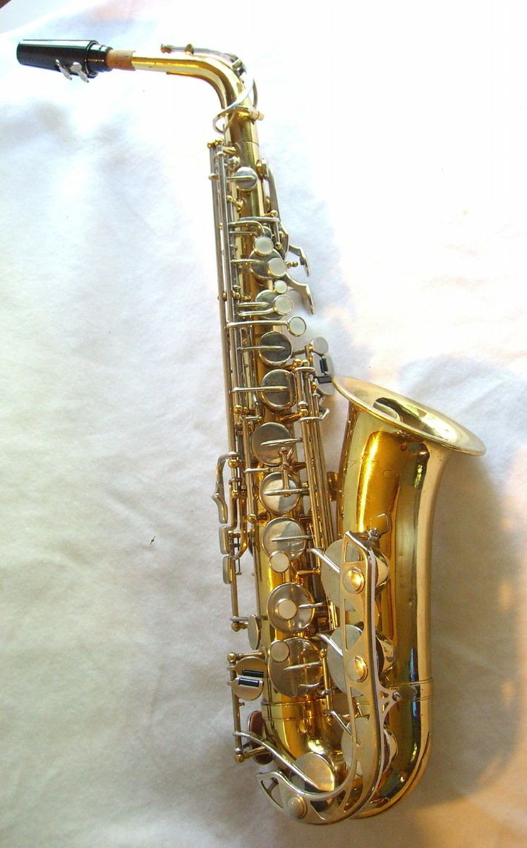 Vito Alto Saxophone same as Yamaha Yas 23, , FAIR START BID