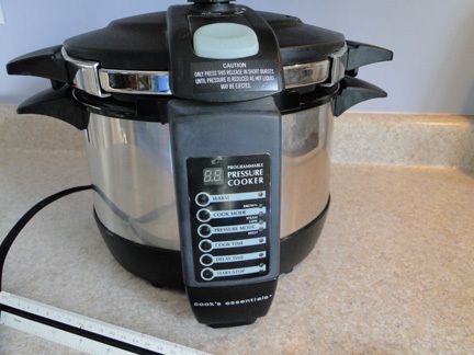 Cooks Essentials 99700 Pressure Cooker Manual, PDF