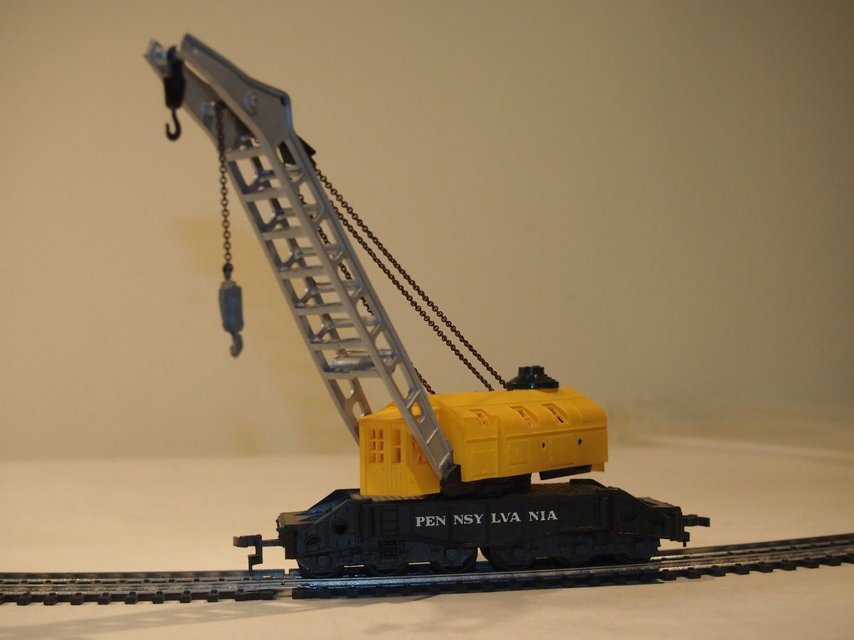 Liliput HO scale Crane Car, Pennsylvania livery